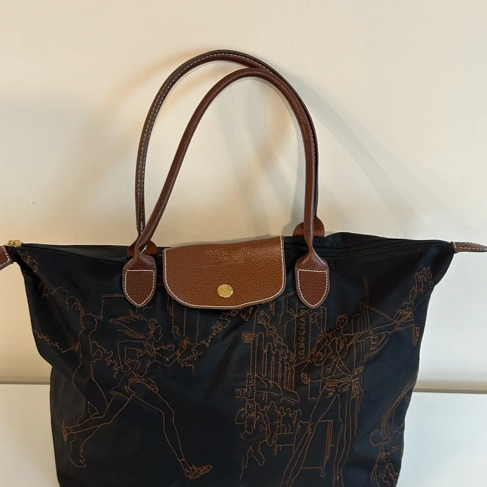 limited-edition Longchamp Le Pliage embroidered tote bag black and brown - Picture 3 of 12